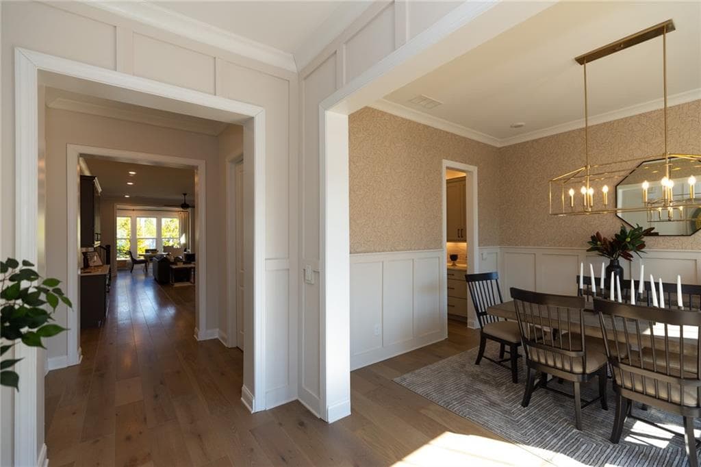 4 bedroom, 3 bathroom, 2,764 sq ft single family residence for sale at 899 Eastman Court, Hoschton, GA 30548 — photo 6
