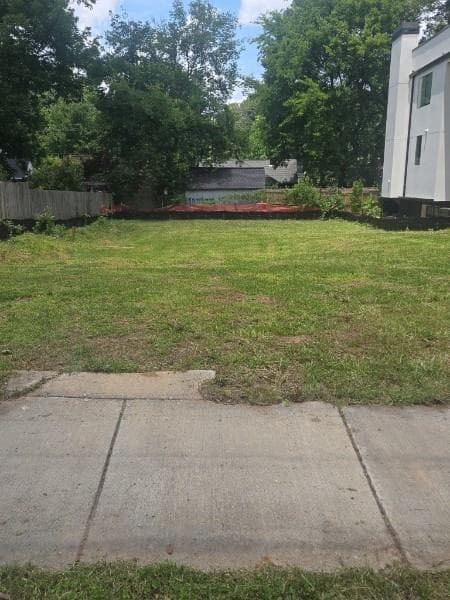 single family residence for sale at 718 East Avenue, Atlanta, GA 30312 — photo 2