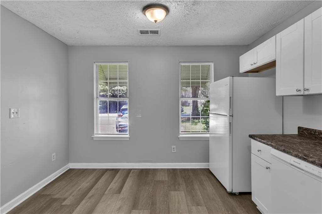 4 bedroom, 4 bathroom, 1,408 sq ft townhouse for sale at 3559 Ashley Station Drive, Marietta, GA 30008 — photo 6