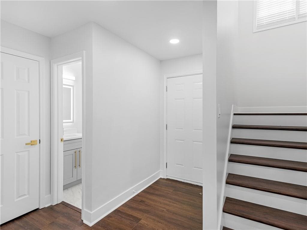 3 bedroom, 3 bathroom, 1,702 sq ft single family residence for sale at 493 Cathedral Drive, Mcdonough, GA 30253 — photo 2