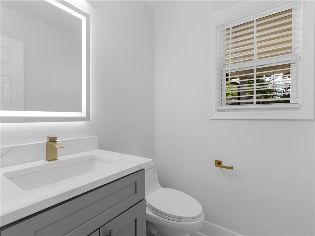 3 bedroom, 3 bathroom, 1,702 sq ft single family residence for sale at 493 Cathedral Drive, Mcdonough, GA 30253 — photo 3
