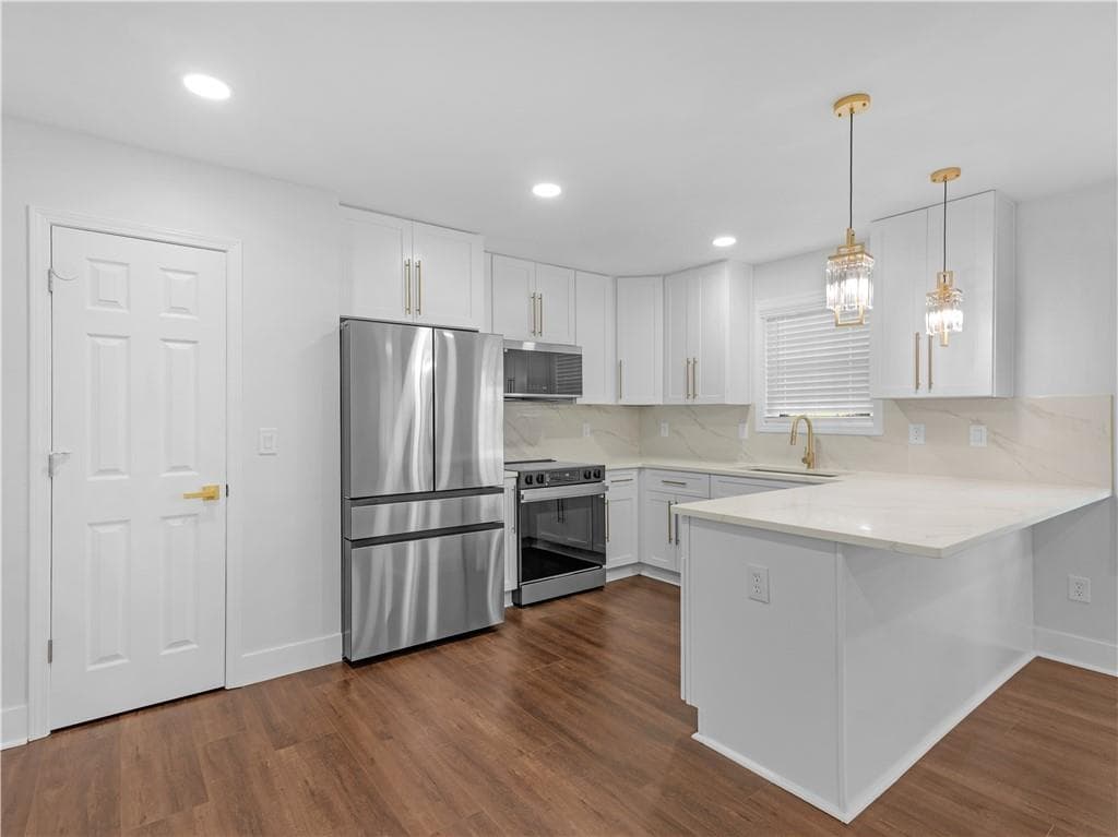 3 bedroom, 3 bathroom, 1,702 sq ft single family residence for sale at 493 Cathedral Drive, Mcdonough, GA 30253 — photo 7