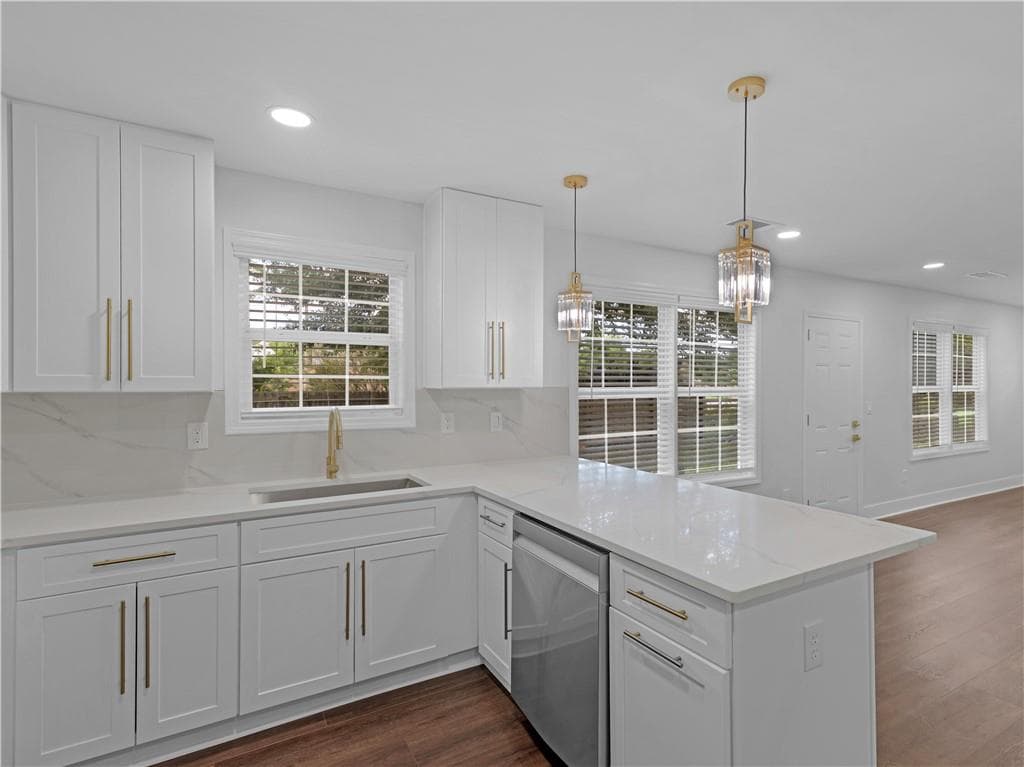 3 bedroom, 3 bathroom, 1,702 sq ft single family residence for sale at 493 Cathedral Drive, Mcdonough, GA 30253 — photo 8
