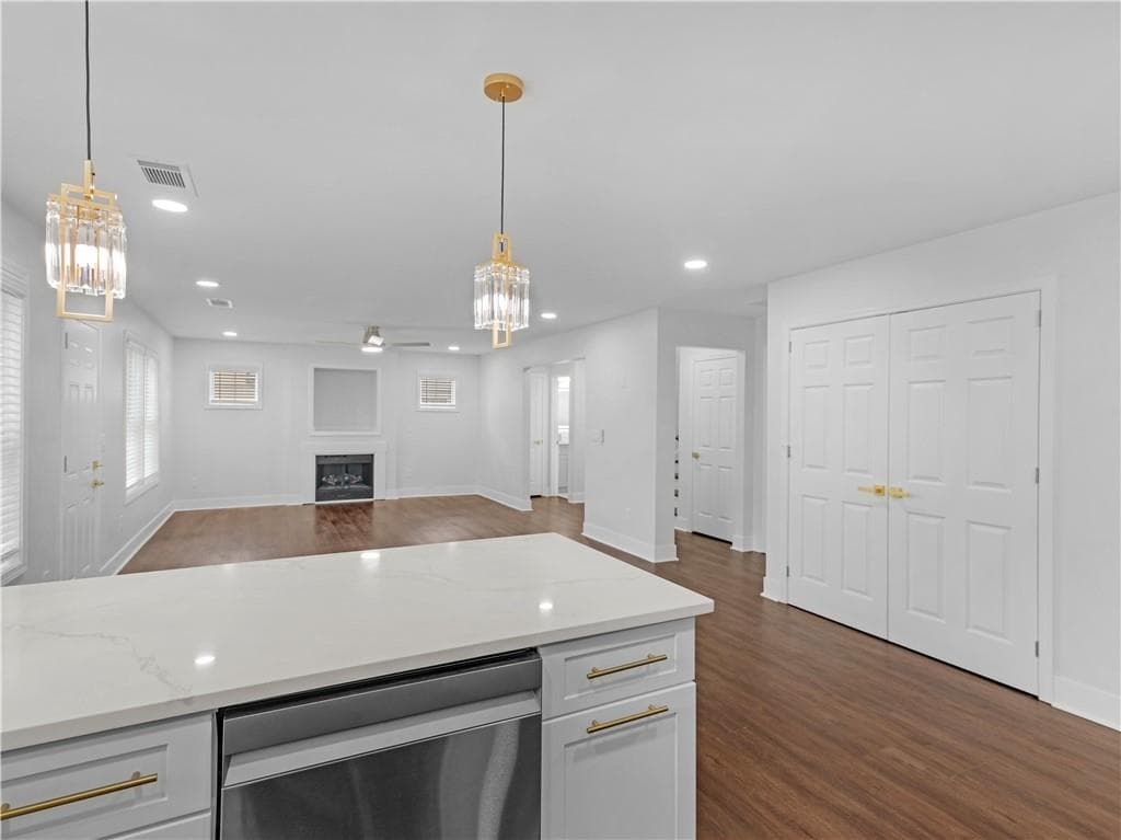 3 bedroom, 3 bathroom, 1,702 sq ft single family residence for sale at 493 Cathedral Drive, Mcdonough, GA 30253 — photo 9