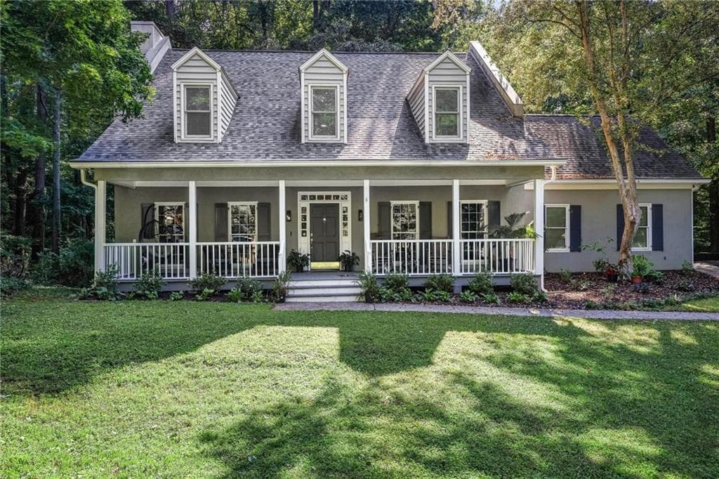 3 bedroom, 3 bathroom, 2,903 sq ft single family residence under contract at 1024 Derby Run, Marietta, GA 30064