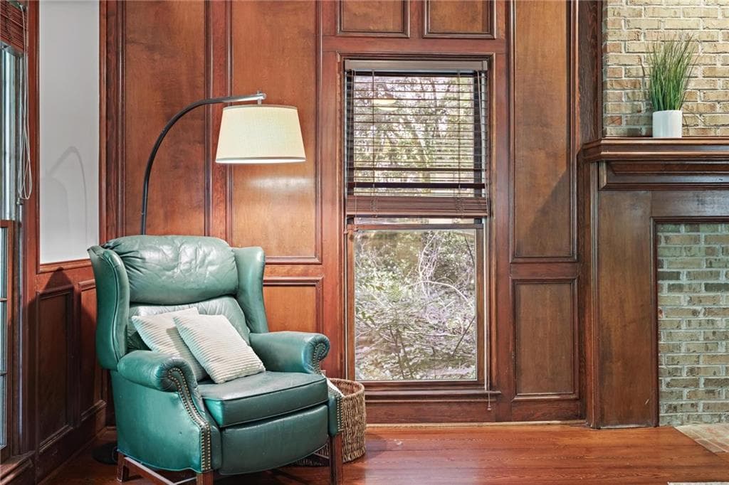 3 bedroom, 3 bathroom, 2,903 sq ft single family residence under contract at 1024 Derby Run, Marietta, GA 30064 — photo 8
