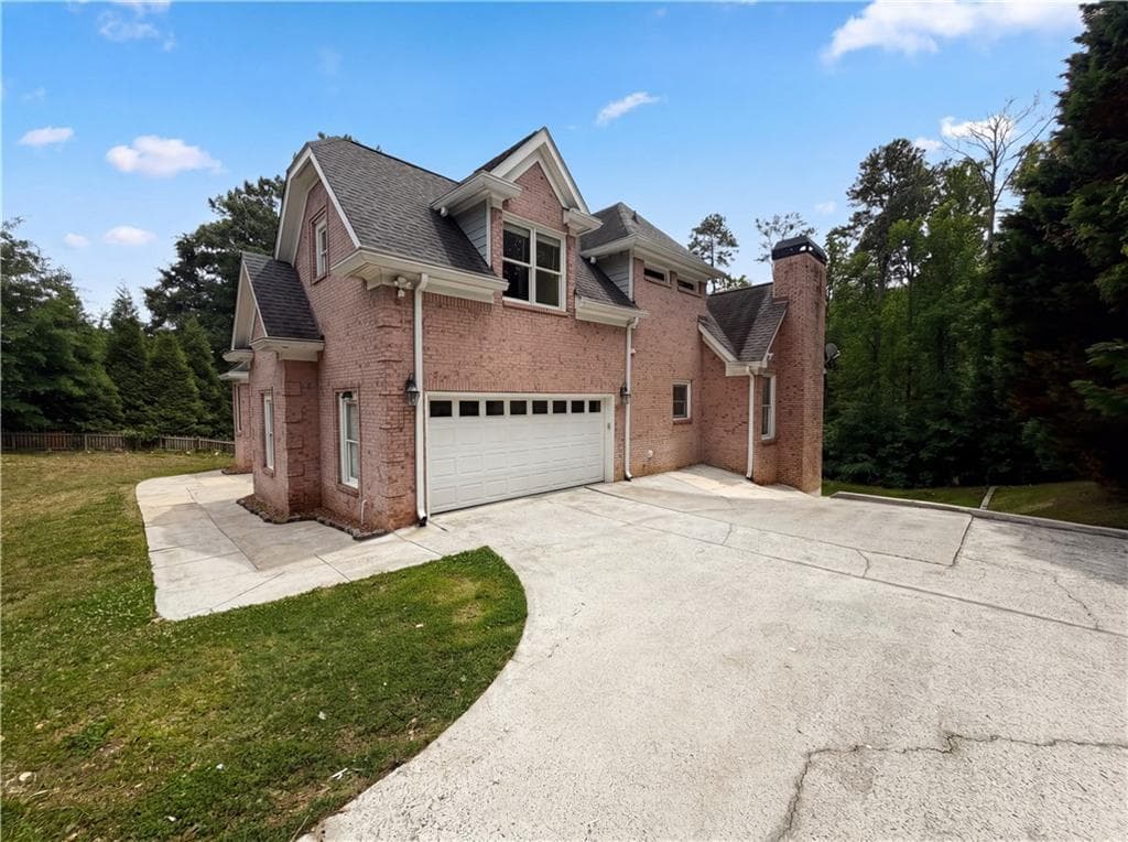 6 bedroom, 6 bathroom, 6,500 sq ft single family residence for sale at 4710 Roswell Road, Marietta, GA 30062 — photo 1 of 41