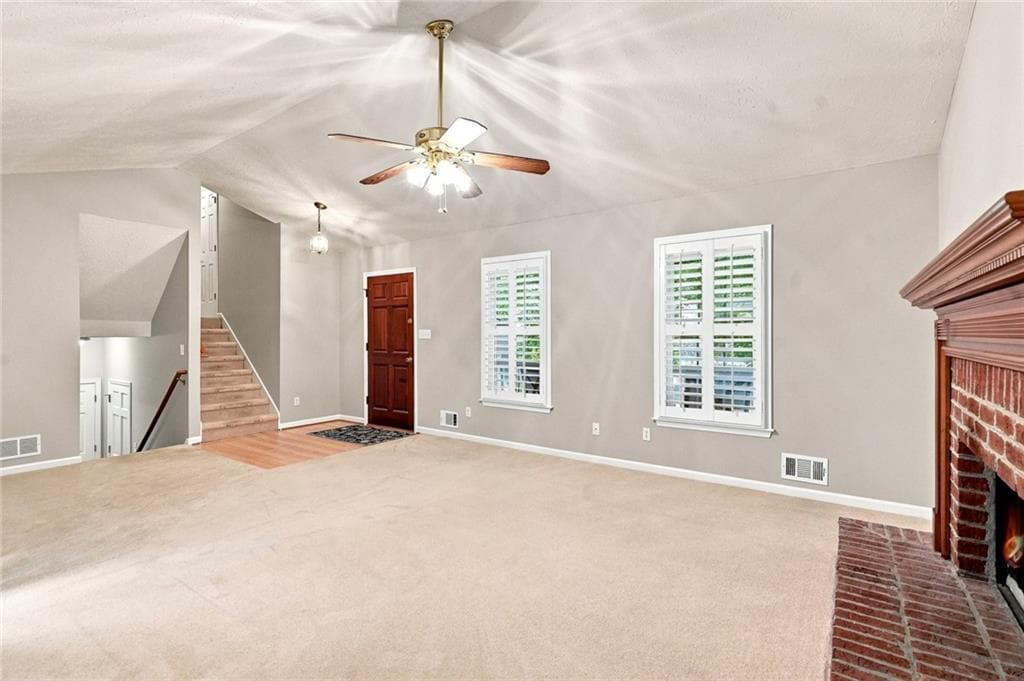 3 bedroom, 2 bathroom, 1,761 sq ft single family residence under contract at 4816 Westbourne Drive, Powder Springs, GA 30127 — photo 6