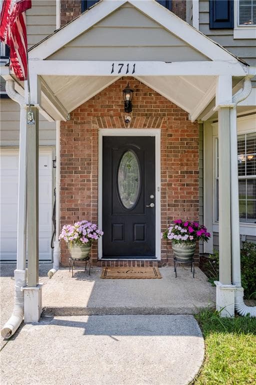 3 bedroom, 3 bathroom, 1,748 sq ft single family residence for sale at 1711 Bertram Lane, Marietta, GA 30008 — photo 2