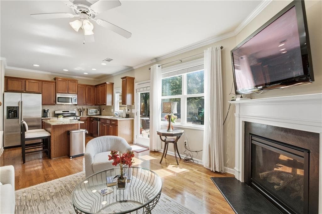 3 bedroom, 3 bathroom, 1,684 sq ft townhouse for sale at 5617 Cobblestone Creek Avenue, Mableton, GA 30126 — photo 7