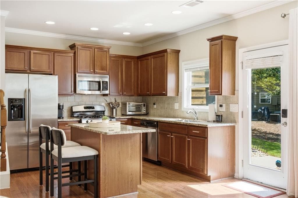 3 bedroom, 3 bathroom, 1,684 sq ft townhouse for sale at 5617 Cobblestone Creek Avenue, Mableton, GA 30126 — photo 4