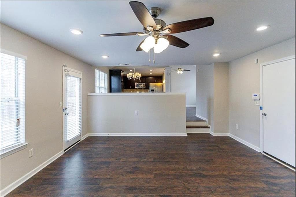 3 bedroom, 3 bathroom, 1,646 sq ft single family residence for sale at 3886 Waldrop Hills Drive, Decatur, GA 30034 — photo 3