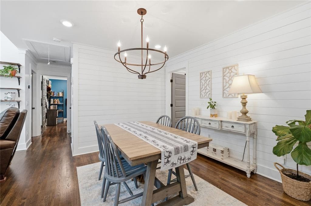 3 bedroom, 2 bathroom, 1,176 sq ft single family residence under contract at 2344 Old Spring Road, Smyrna, GA 30080 — photo 2