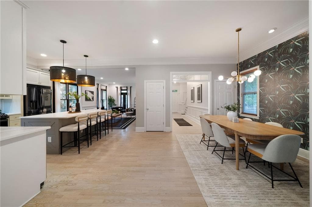 5 bedroom, 4 bathroom, 3,339 sq ft townhouse for sale at 855 Saint Charles Unit B Avenue, Atlanta, GA 30306 — photo 3