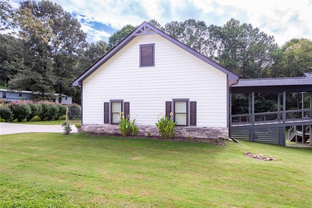 3 bedroom, 2 bathroom, 1,624 sq ft single family residence for sale at 4973 Yukon Road, Ellijay, GA 30536 — photo 7