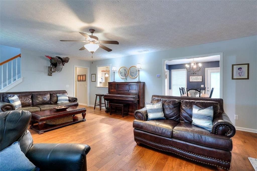 4 bedroom, 3 bathroom, 2,560 sq ft single family residence for sale at 25 Browning Shoals Road, Social Circle, GA 30025 — photo 7