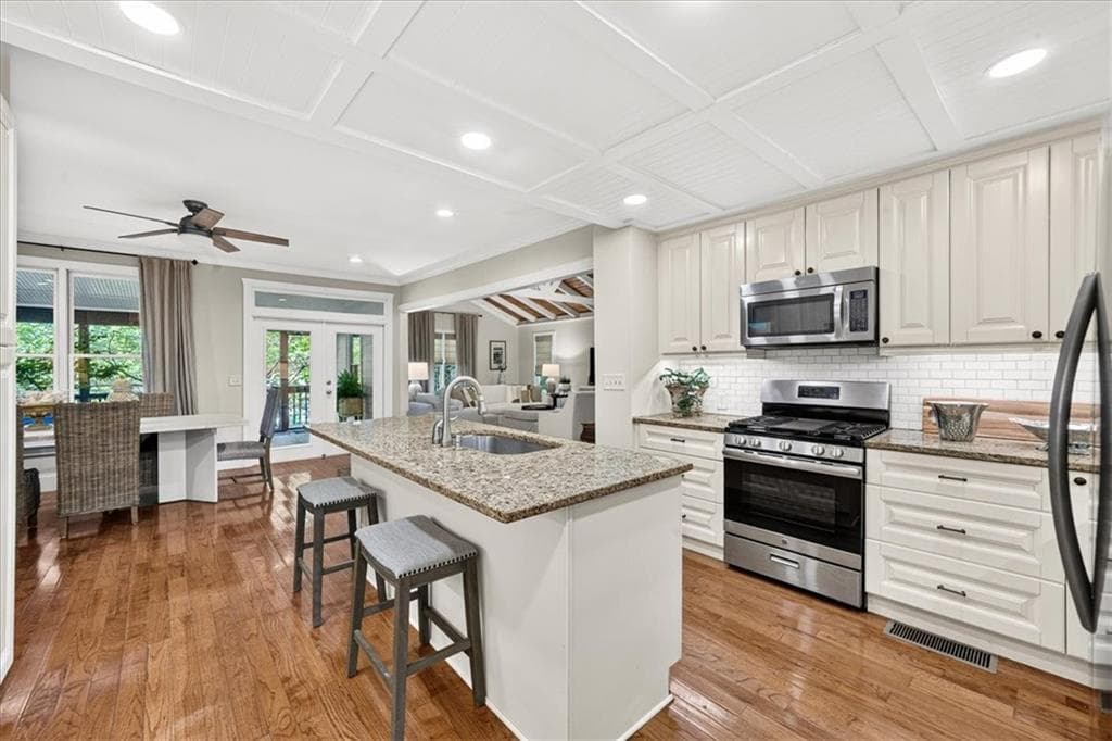 4 bedroom, 3 bathroom, 3,100 sq ft single family residence under contract at 3964 Mcdaniel Street, Chamblee, GA 30341 — photo 6
