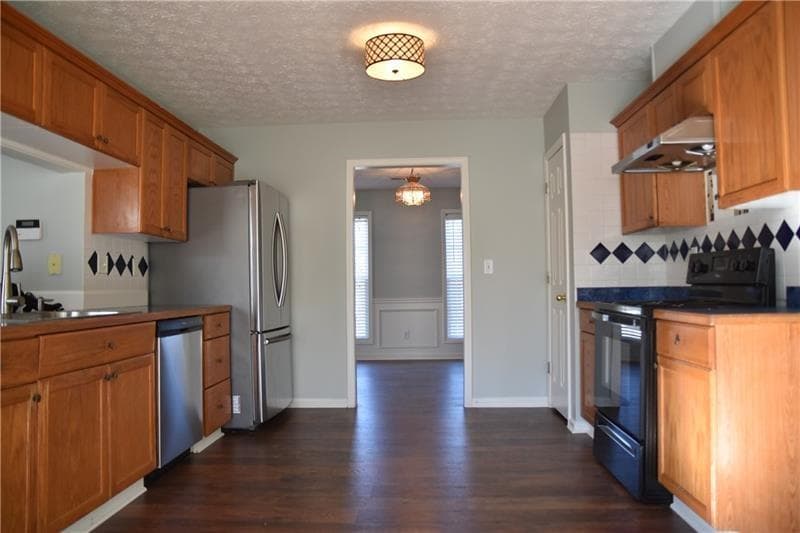 3 bedroom, 3 bathroom, 2,117 sq ft single family residence for sale at 455 Madison Chase Drive, Lawrenceville, GA 30045 — photo 10