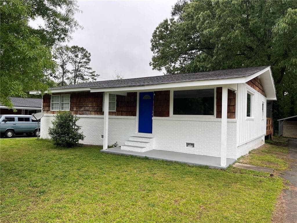 3 bedroom, 2 bathroom, 1,218 sq ft single family residence for sale at 4391 Hiram Lithia Springs Road, Powder Springs, GA 30127 — photo 1 of 18