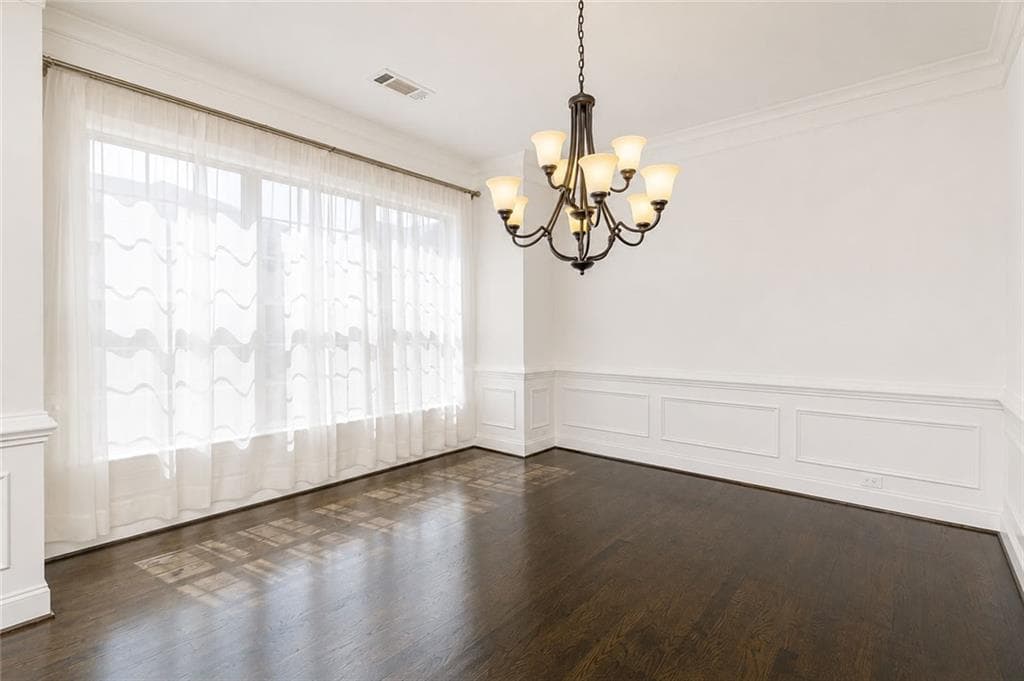5 bedroom, 5 bathroom, 2,800 sq ft townhouse for rent at 9034 Woodland Trail, Alpharetta, GA 30009 for $4,500 a month — photo 4