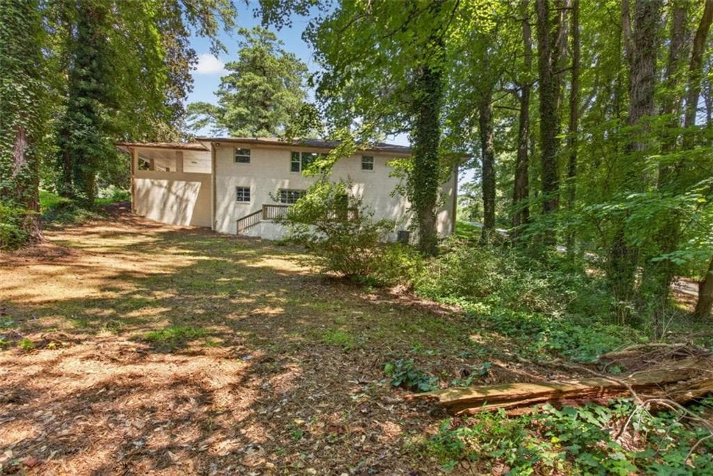 3 bedroom, 2 bathroom, 1,616 sq ft single family residence for sale at 2418 Meadow Lark Drive, East Point, GA 30344 — photo 5