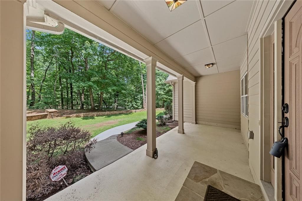 4 bedroom, 5 bathroom, 5,560 sq ft single family residence for sale at 3184 Saint Andrews Way, Ellijay, GA 30536 — photo 5