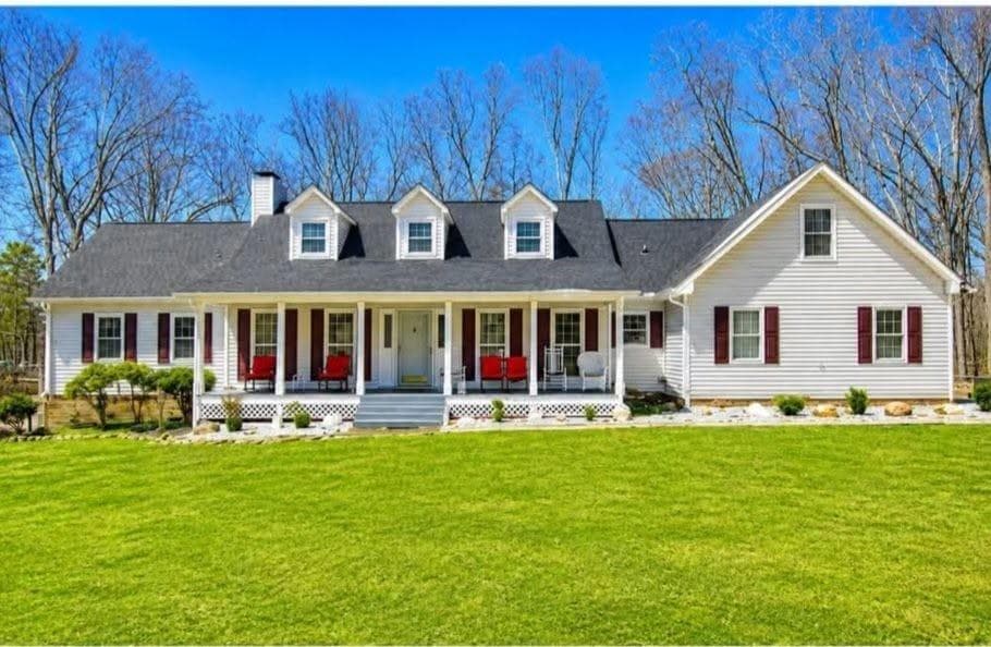 5 bedroom, 4 bathroom, 3,898 sq ft single family residence for sale at 6450 Lake Sara Glen Drive, Douglasville, GA 30135