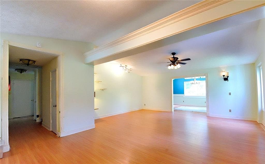 4 bedroom, 2 bathroom, 1,920 sq ft single family residence for sale at 2722 Inverloch Circle, Duluth, GA 30096 — photo 9