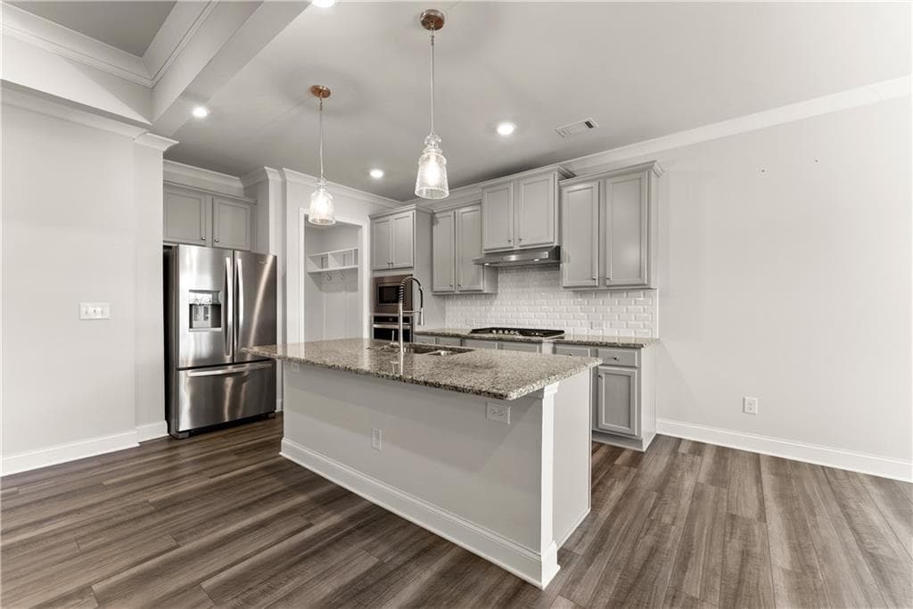 5 bedroom, 4 bathroom, 3,013 sq ft single family residence for sale at 7129 Birch View Court, Flowery Branch, GA 30542 — photo 8