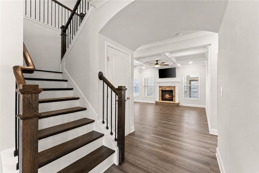 5 bedroom, 4 bathroom, 3,013 sq ft single family residence for sale at 7129 Birch View Court, Flowery Branch, GA 30542 — photo 6