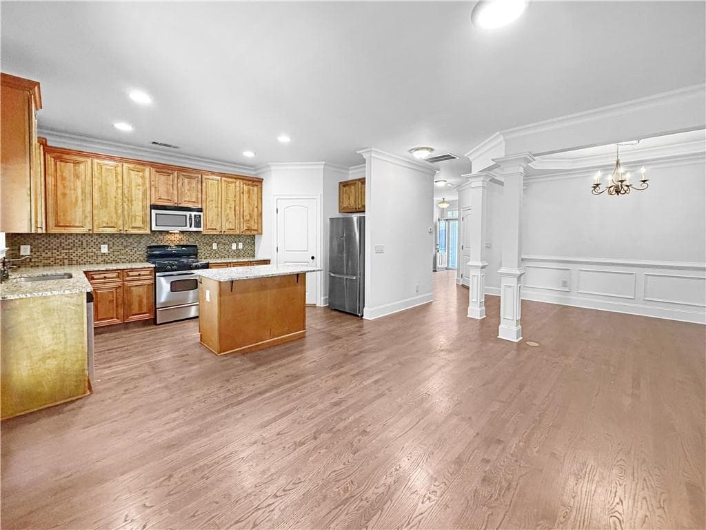 4 bedroom, 4 bathroom, 2,684 sq ft townhouse for rent at 3239 Claudia Court, Peachtree Corners, GA 30092 for $3,000 a month — photo 9