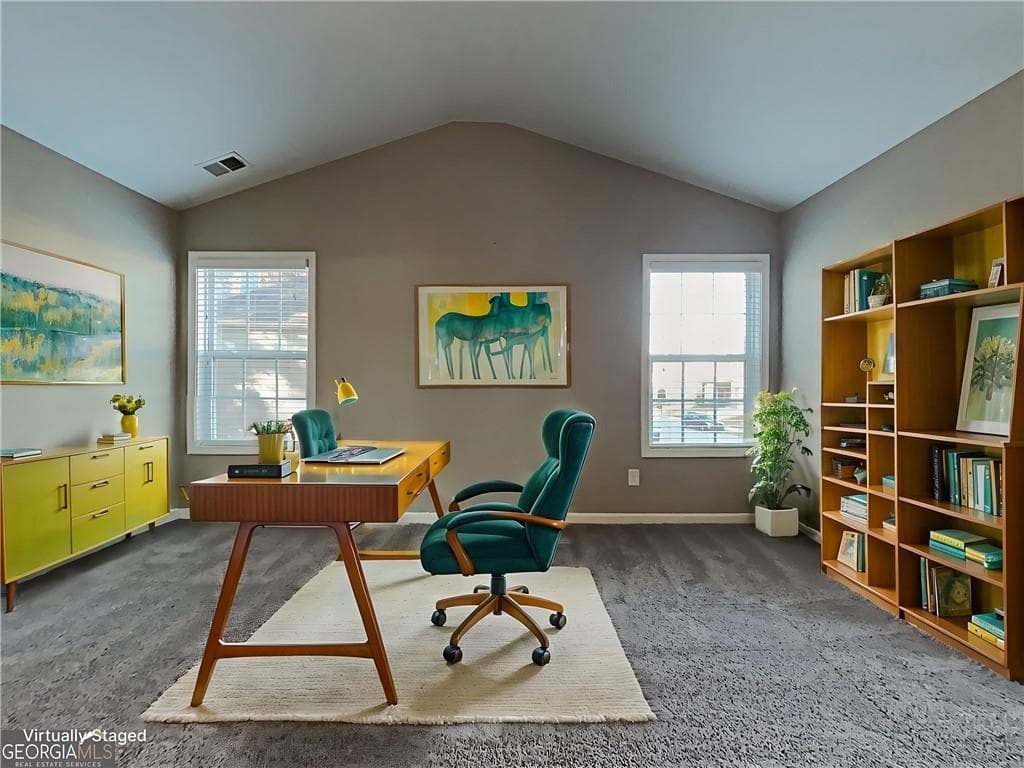 5 bedroom, 3 bathroom, 2,722 sq ft single family residence for sale at 337 Cliffhaven Circle, Newnan, GA 30263 — photo 5
