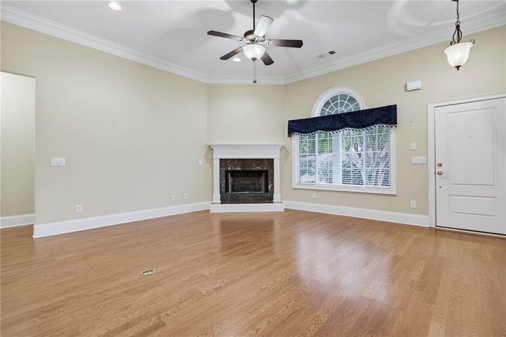 3 bedroom, 2 bathroom, 1,911 sq ft condominium for sale at 4704 Rose Arbor Drive 8, Acworth, GA 30101 — photo 4