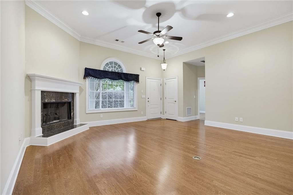 3 bedroom, 2 bathroom, 1,911 sq ft condominium for sale at 4704 Rose Arbor Drive 8, Acworth, GA 30101 — photo 6