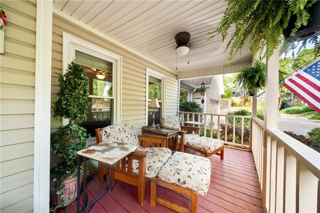 5 bedroom, 5 bathroom, 4,916 sq ft single family residence for sale at 31 Fawn Lake Trail, White, GA 30184 — photo 10