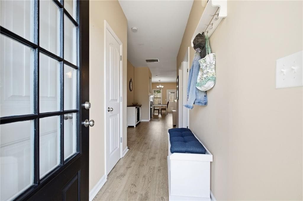 2 bedroom, 2 bathroom, 1,150 sq ft single family residence for sale at 32 Samuel Way, Cartersville, GA 30121 — photo 4