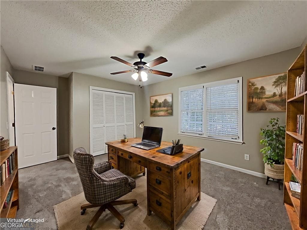 3 bedroom, 3 bathroom, 2,319 sq ft single family residence for sale at 4423 Turnberry Court, Douglasville, GA 30135 — photo 5