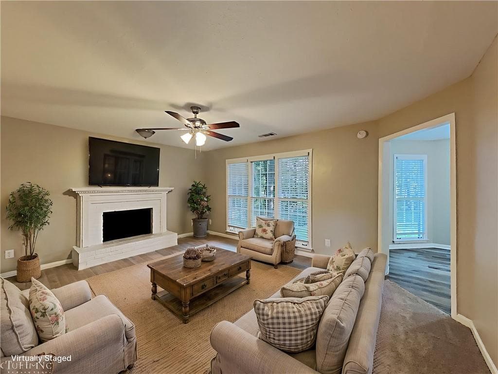 3 bedroom, 3 bathroom, 2,319 sq ft single family residence for sale at 4423 Turnberry Court, Douglasville, GA 30135 — photo 7