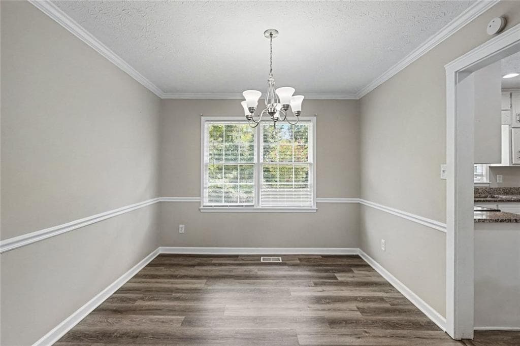 3 bedroom, 2 bathroom, 2,088 sq ft single family residence for sale at 125 Beacon Drive, Fayetteville, GA 30215 — photo 8