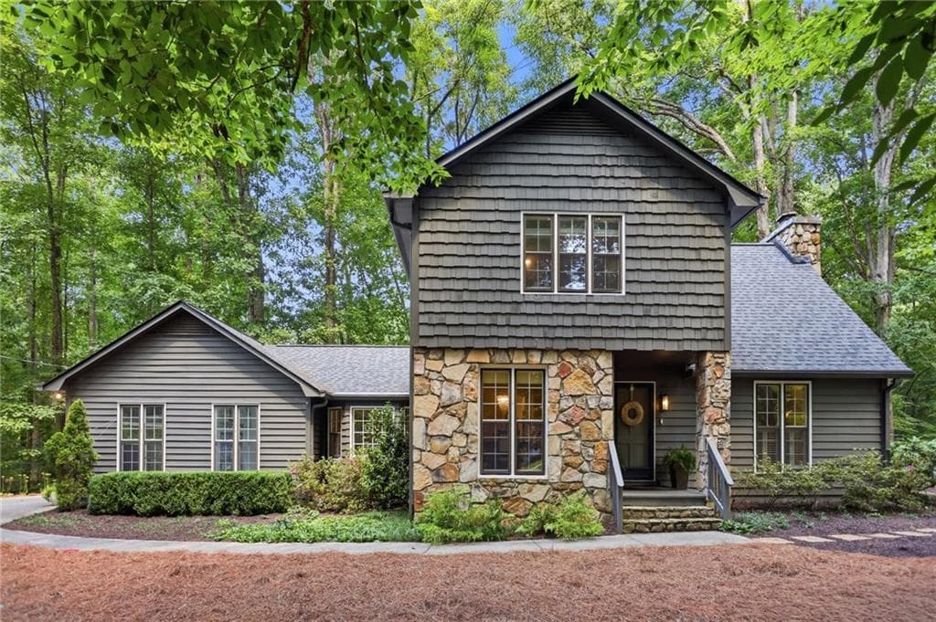 4 bedroom, 4 bathroom, 2,453 sq ft single family residence for sale at 713 N Saint Marys Lane, Marietta, GA 30064