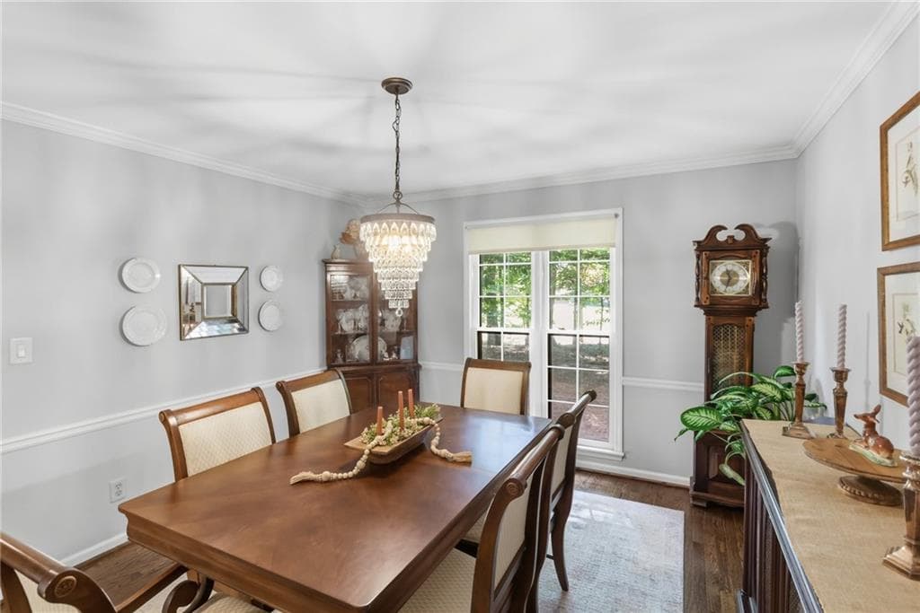 4 bedroom, 4 bathroom, 2,453 sq ft single family residence for sale at 713 N Saint Marys Lane, Marietta, GA 30064 — photo 10
