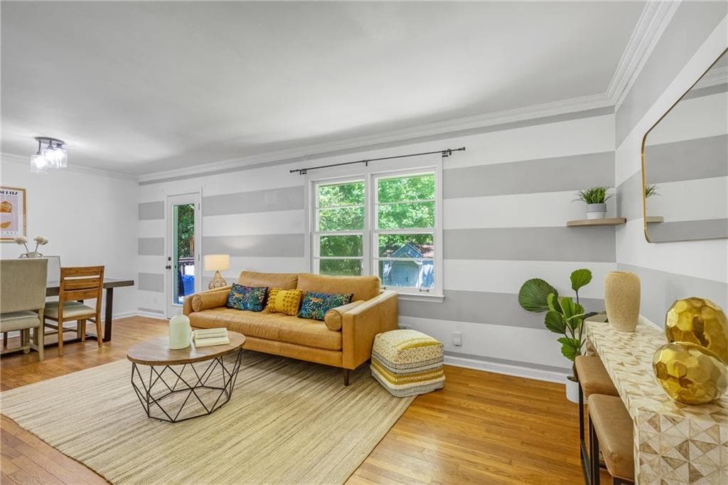 4 bedroom, 2 bathroom, 1,706 sq ft single family residence for sale at 2544 W Laurel Ridge Drive, Decatur, GA 30033 — photo 4