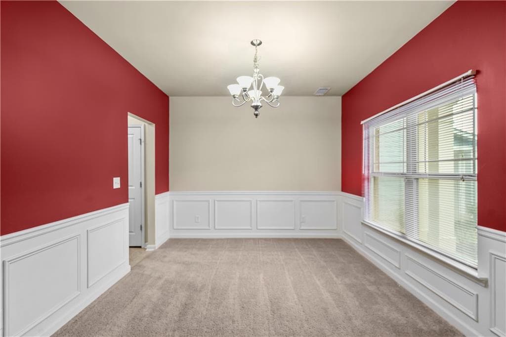 3 bedroom, 3 bathroom, 1,850 sq ft single family residence for sale at 5037 Saphire Court, Douglasville, GA 30135 — photo 5