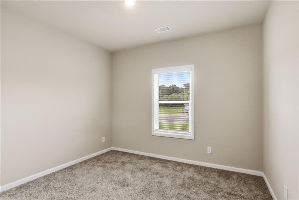 4 bedroom, 2 bathroom, 1,726 sq ft single family residence for sale at 146 Culver Street, Jackson, GA 30233 — photo 9
