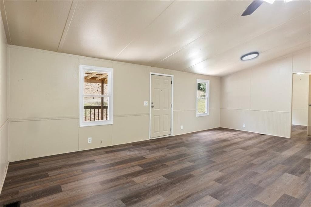 3 bedroom, 2 bathroom, 1,195 sq ft single family residence for sale at 67 Vick Dr., Ellijay, GA 30540 — photo 8