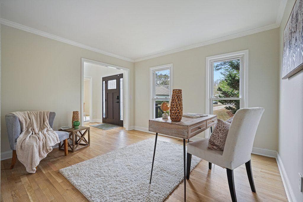 6 bedroom, 5 bathroom, 3,369 sq ft single family residence for sale at 4110 Providence Square, Alpharetta, GA 30009 — photo 4