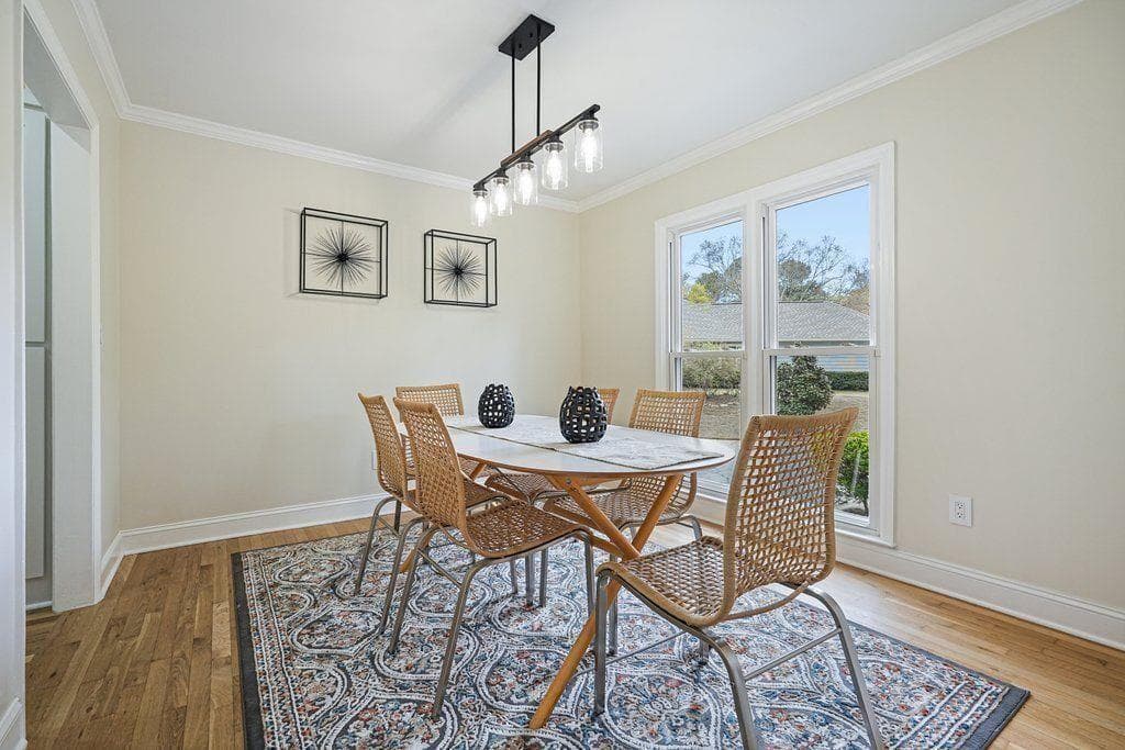 6 bedroom, 5 bathroom, 3,369 sq ft single family residence for sale at 4110 Providence Square, Alpharetta, GA 30009 — photo 5