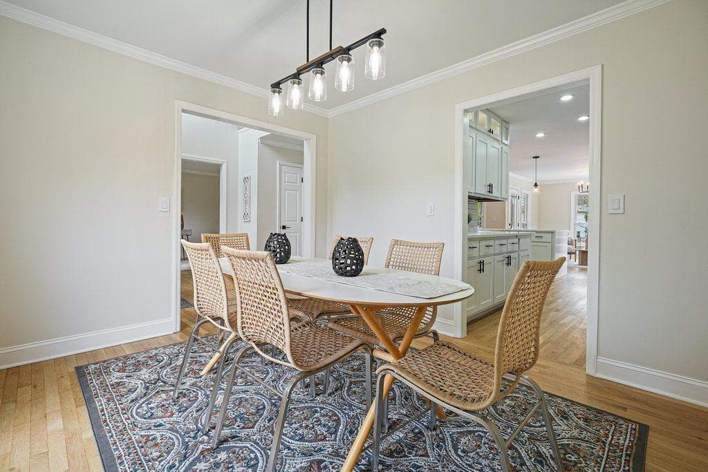 6 bedroom, 5 bathroom, 3,369 sq ft single family residence for sale at 4110 Providence Square, Alpharetta, GA 30009 — photo 6