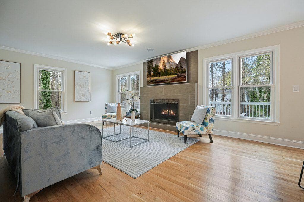 6 bedroom, 5 bathroom, 3,369 sq ft single family residence for sale at 4110 Providence Square, Alpharetta, GA 30009 — photo 8