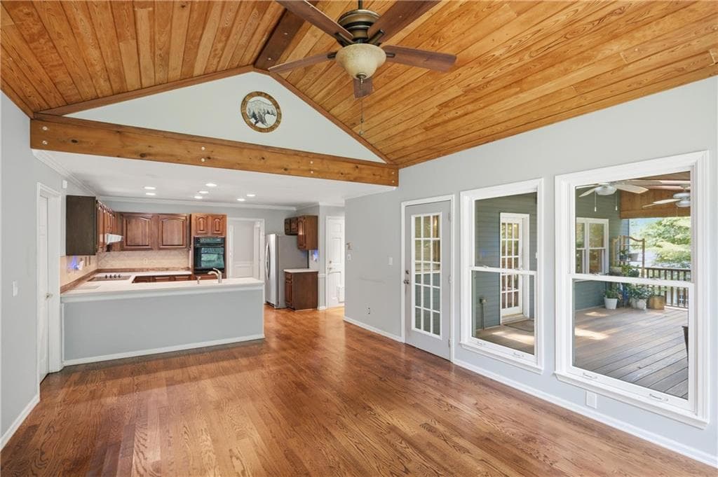 4 bedroom, 3 bathroom, 2,408 sq ft single family residence under contract at 1365 Holly Bank Circle, Atlanta, GA 30338 — photo 4